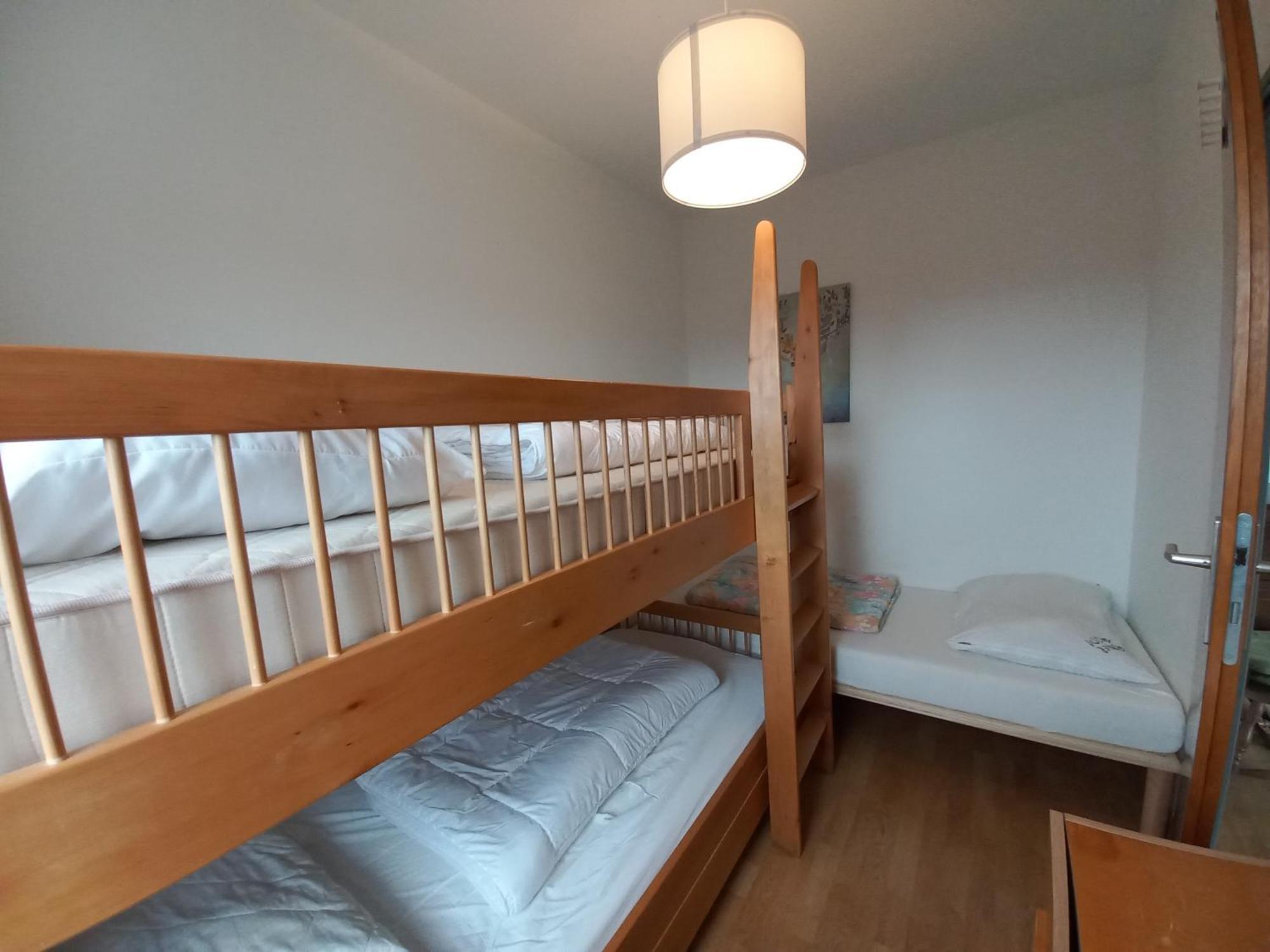 Kaspar Haus Kmb Seeblick Appartement Am Ossiacher See Mit Direktem Seezugang, Hallenbad Bodensdorf Eksteriør billede