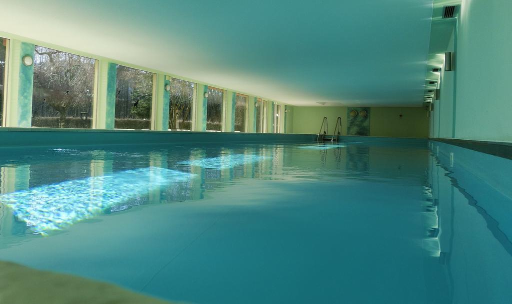 Kaspar Haus Kmb Seeblick Appartement Am Ossiacher See Mit Direktem Seezugang, Hallenbad Bodensdorf Eksteriør billede