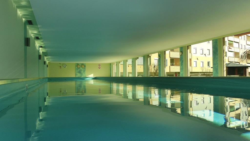 Kaspar Haus Kmb Seeblick Appartement Am Ossiacher See Mit Direktem Seezugang, Hallenbad Bodensdorf Eksteriør billede