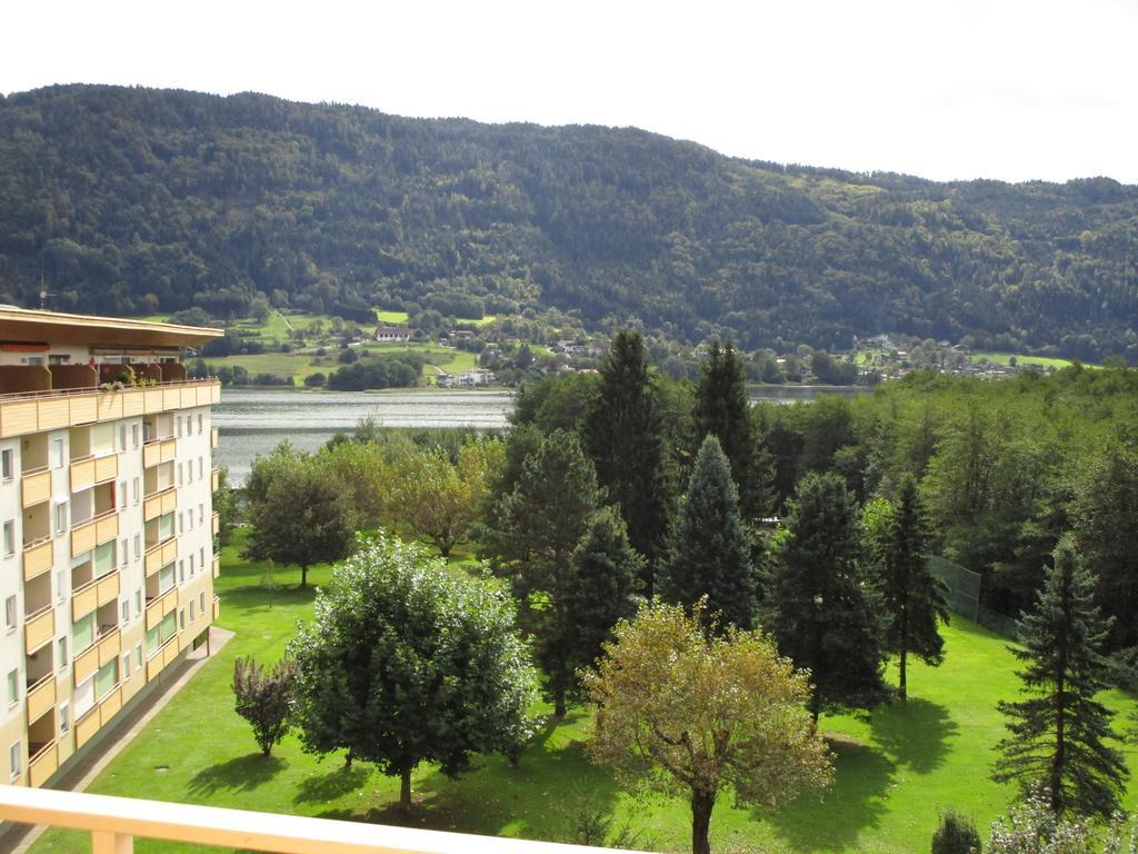 Kaspar Haus Kmb Seeblick Appartement Am Ossiacher See Mit Direktem Seezugang, Hallenbad Bodensdorf Eksteriør billede