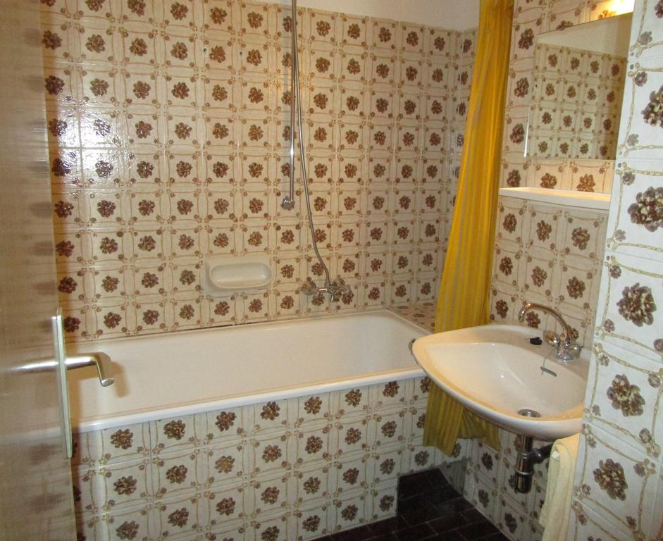 Kaspar Haus Kmb Seeblick Appartement Am Ossiacher See Mit Direktem Seezugang, Hallenbad Bodensdorf Eksteriør billede